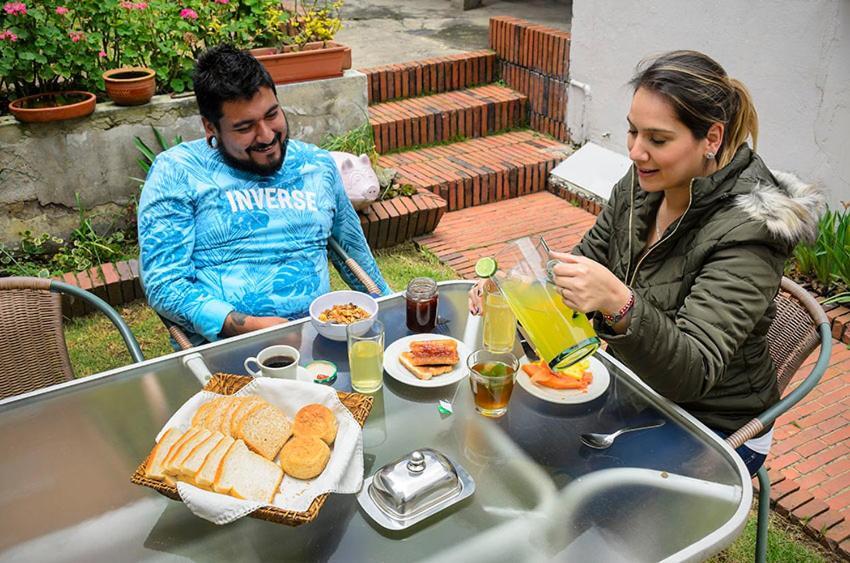 Hostal La Pinta Bogotá Exteriér fotografie